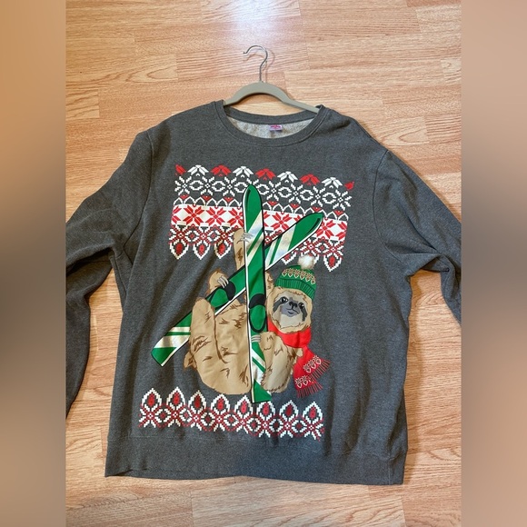 Holiday Time Gray and Green Crewneck Christmas Sweater Size 2XL - Picture 5 of 7